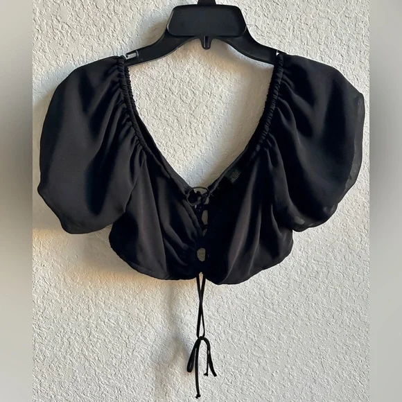 Wild Fable | Black Top - Picture 1 of 3